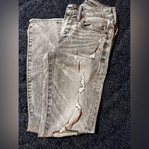 American Eagle Outfitters Light Gray Distressed Skinny Jeans